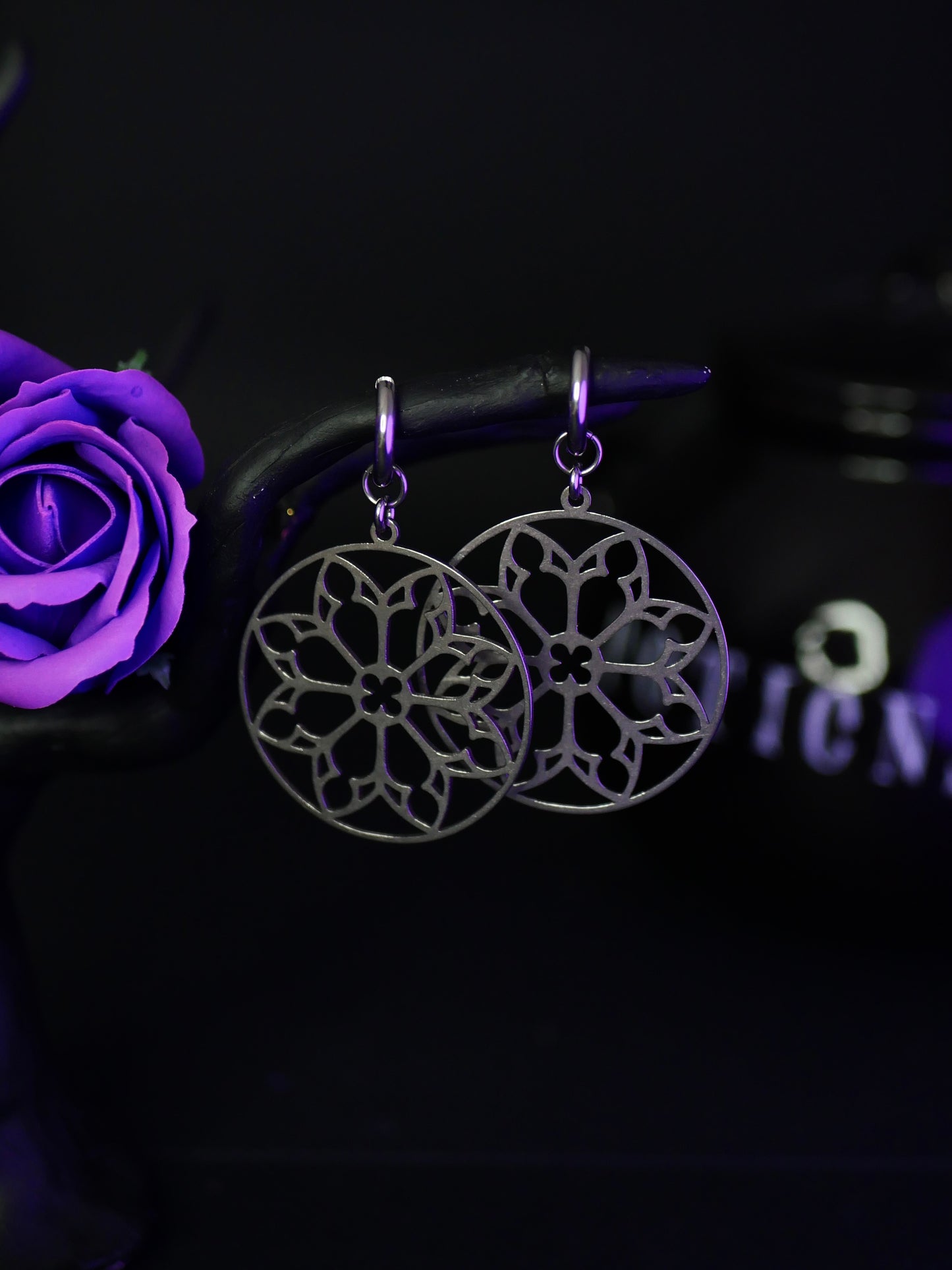 Roses of Quimper