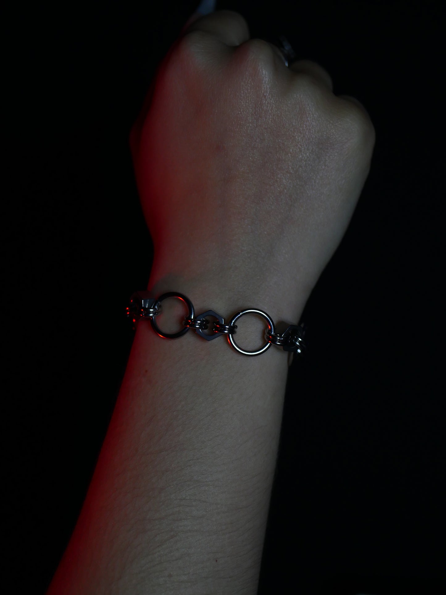 Boltchains