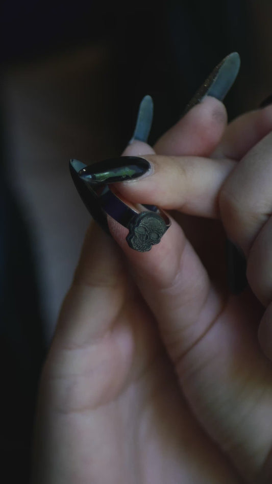 Skull ring